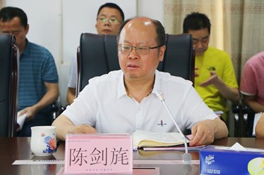 猫咪免费人成网站在线观看