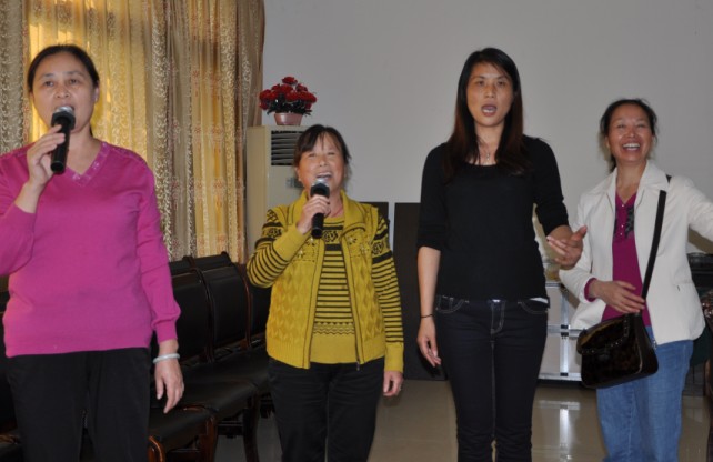 猫咪免费人成网站在线观看