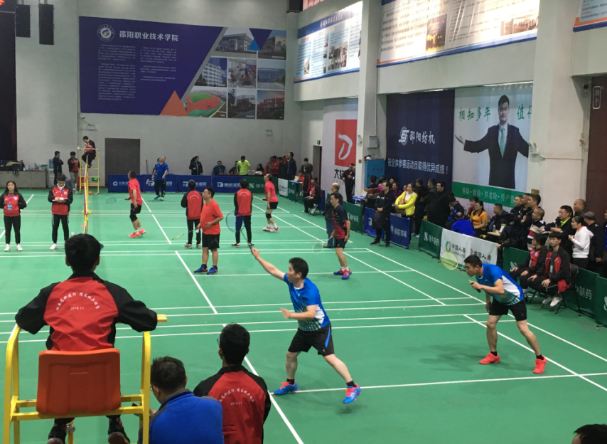 猫咪免费人成网站在线观看