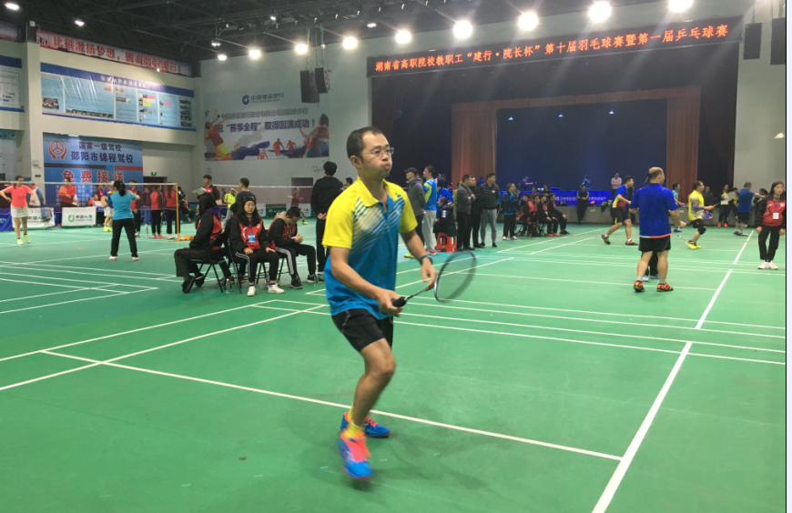 猫咪免费人成网站在线观看