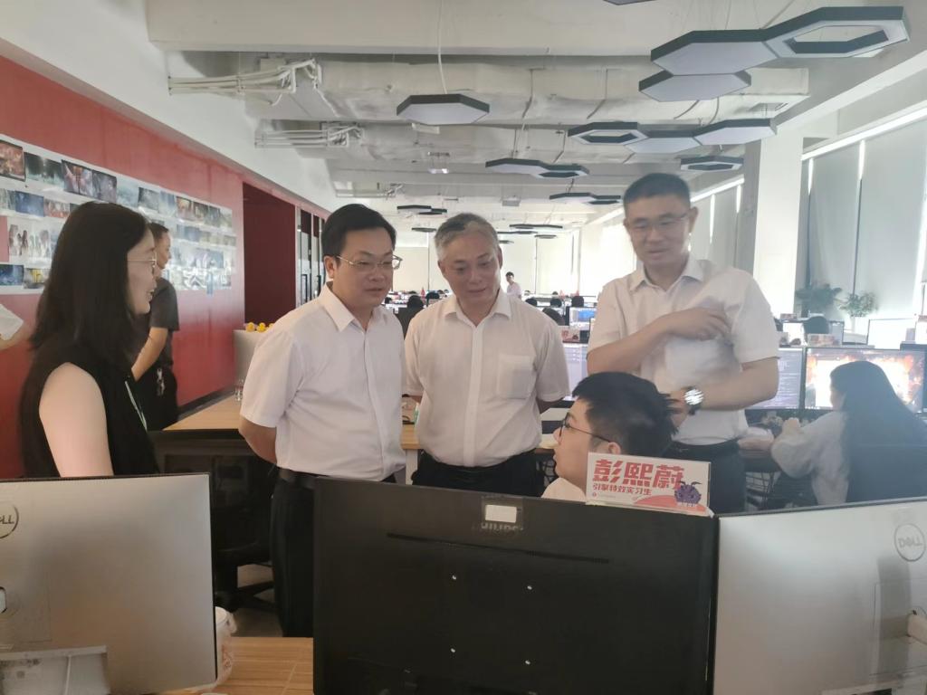 猫咪免费人成网站在线观看