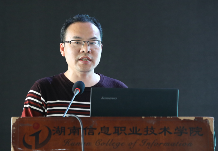 猫咪免费人成网站在线观看